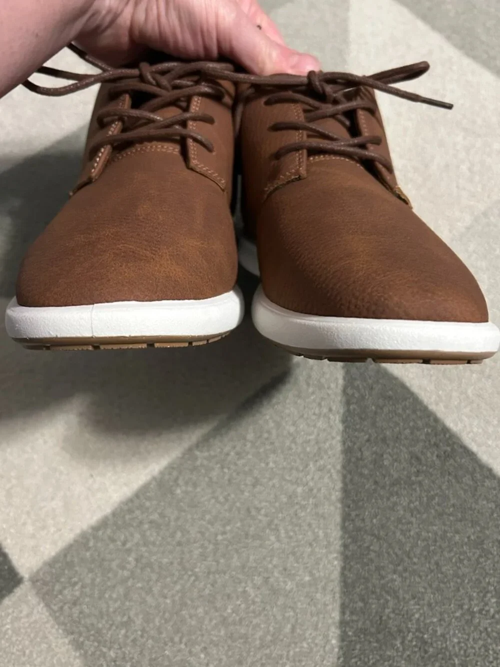 G.H. Bass Sonoma Brown Mid Top Lace-Up Chukka Boots White Sole Preppy Men's 9